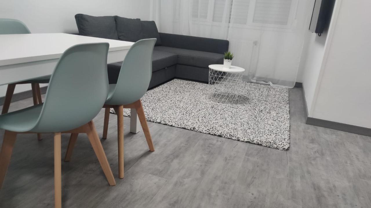 Casa Gascona Con Parking, Wifi Y Netflix Gratis!! By Delabra Apartments オビエド エクステリア 写真