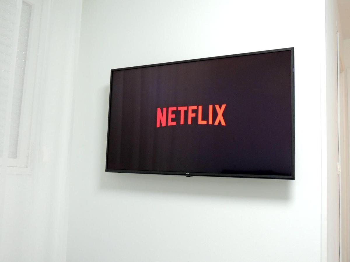 Casa Gascona Con Parking, Wifi Y Netflix Gratis!! By Delabra Apartments オビエド エクステリア 写真